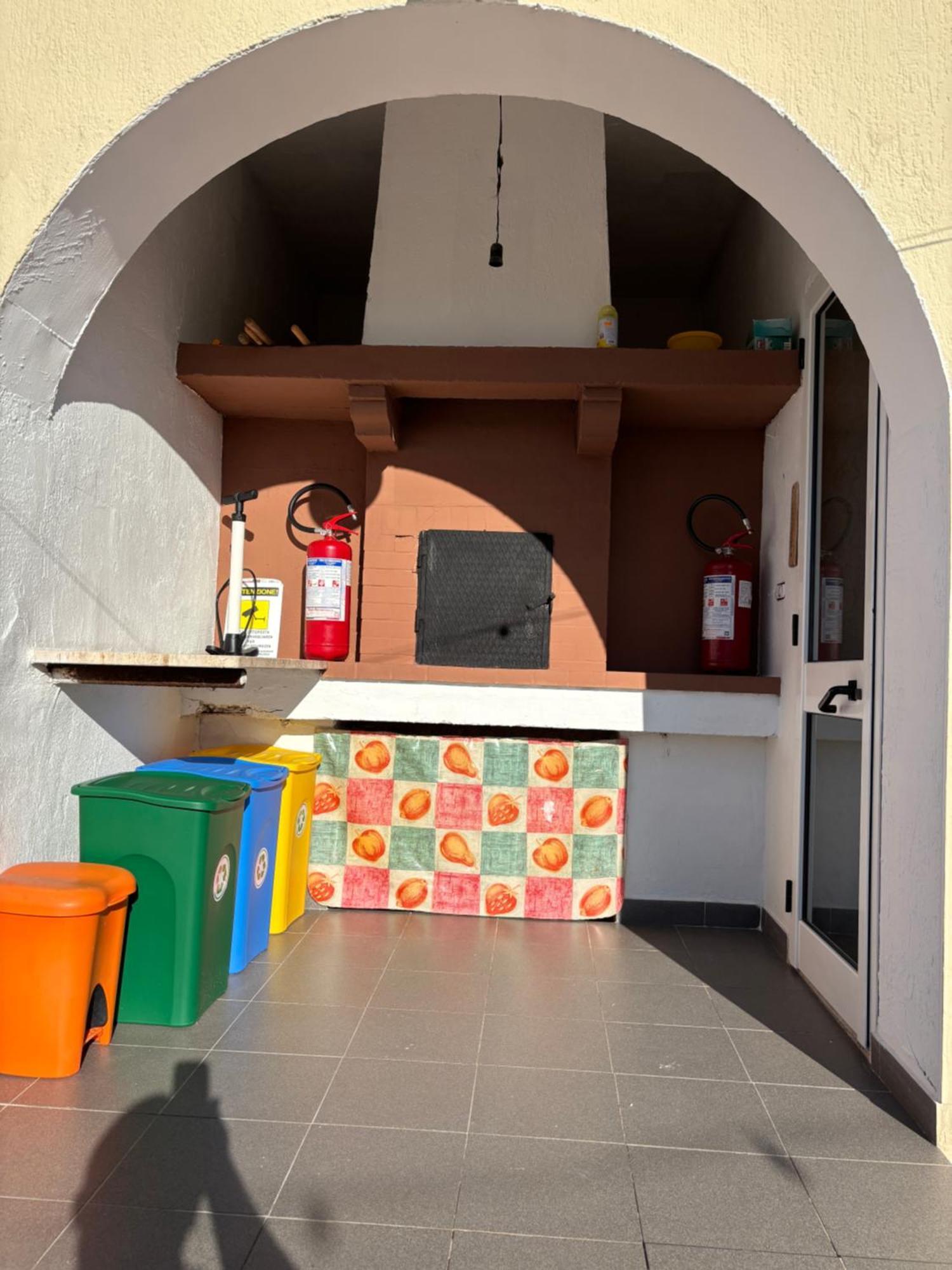 Lilly'S House Villa Torre Santa Sabina Exterior photo